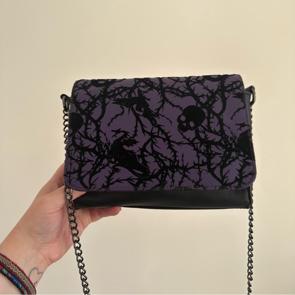 Loungefly Handbags - Loungefly Disney Villains Flocked Crossbody Metal Chain Purse Bag Purple Black